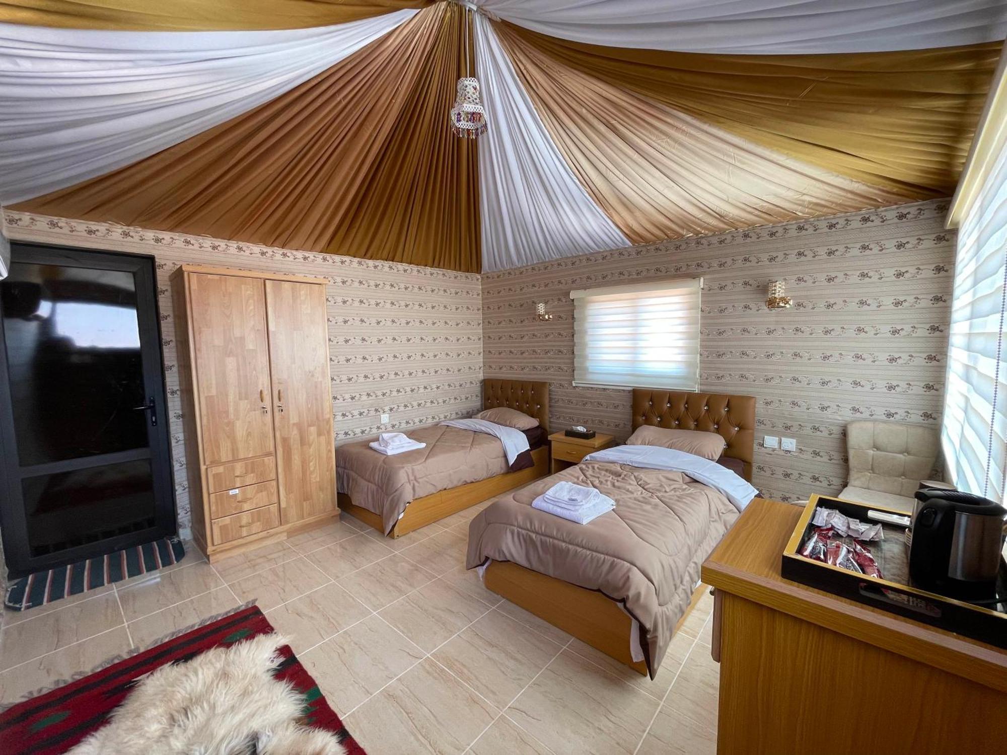 Desert Moon Camp Вади-Рам Экстерьер фото