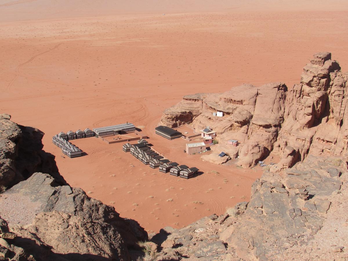 Desert Moon Camp Вади-Рам Экстерьер фото