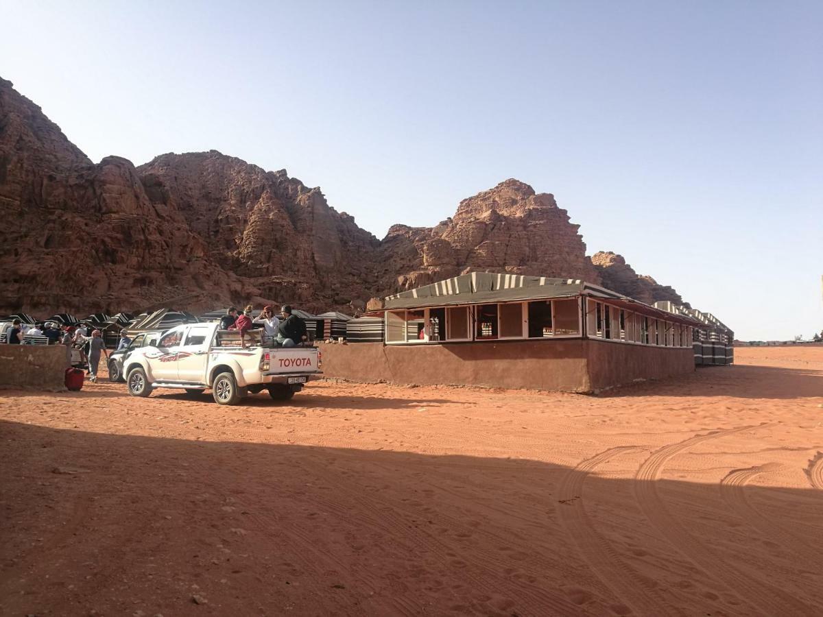 Desert Moon Camp Вади-Рам Экстерьер фото